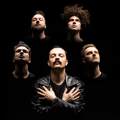 QUEENSHOW