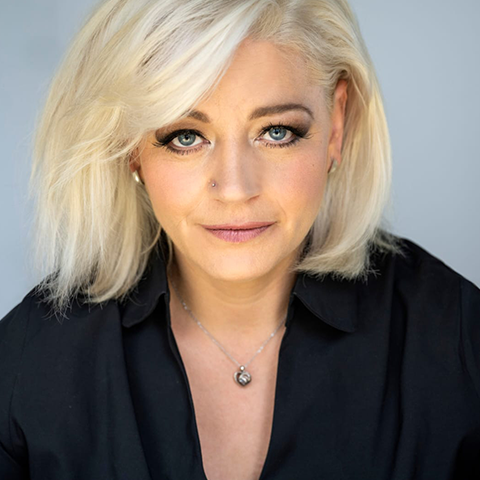 NAĎA VÁLOVÁ & BAND