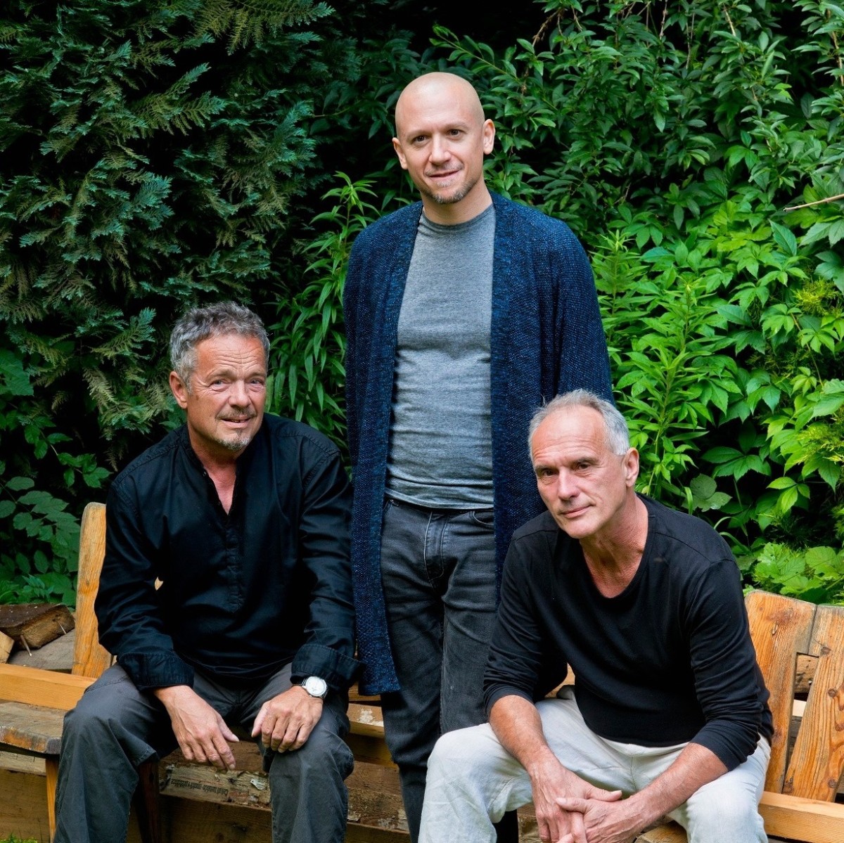 ZDENĚK VŘEŠŤÁL & NEŘEŽ TRIO